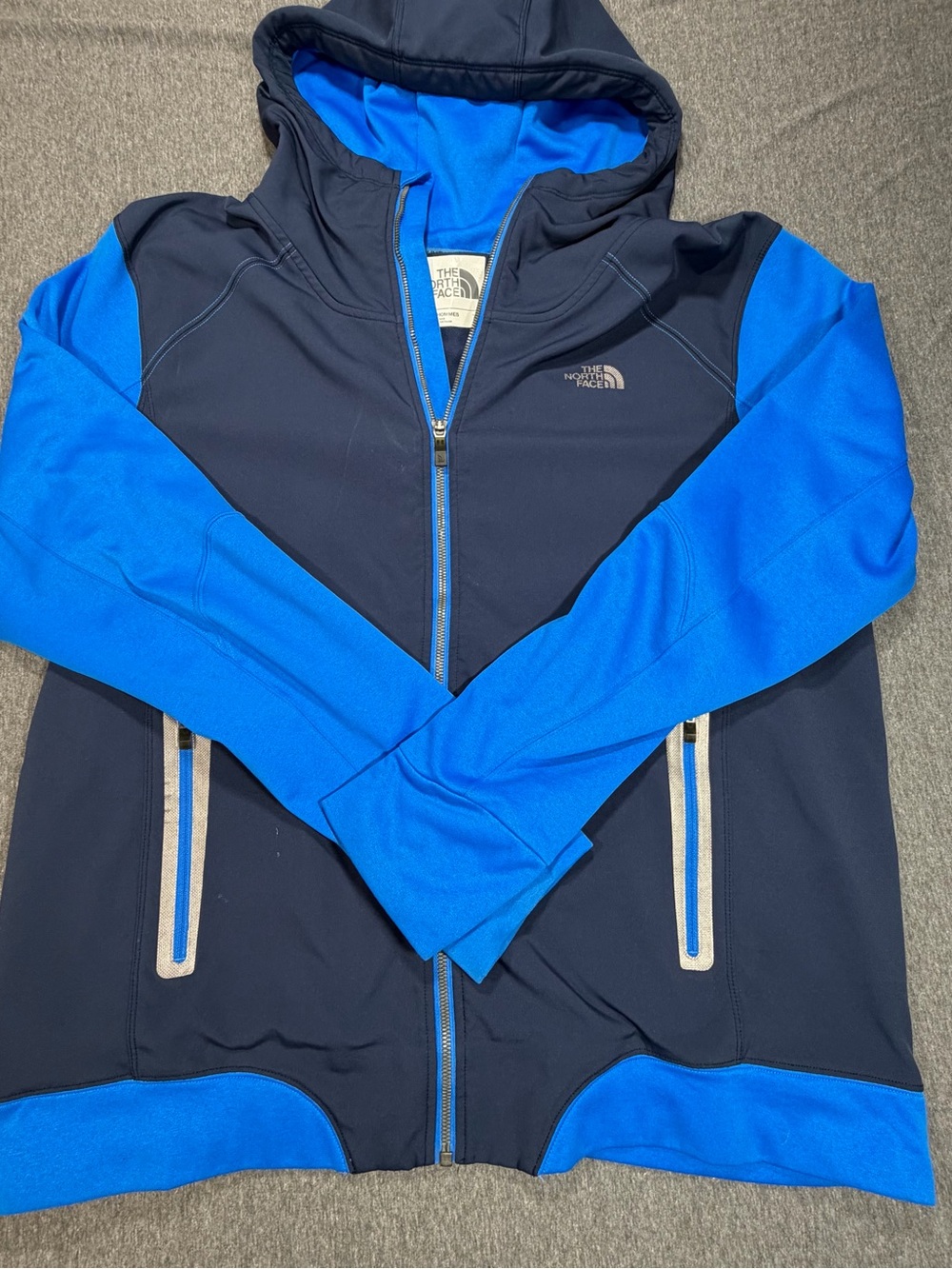 The North Face Mountain Athletics Men’s XL Navy & Bright Blue Hooded Jacket